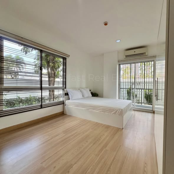 bedroom of The Kith Tiwanon เดอะคิทท์ ติวานนท์