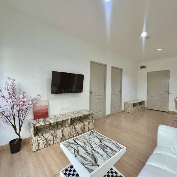 living room of The Kith Tiwanon เดอะคิทท์ ติวานนท์