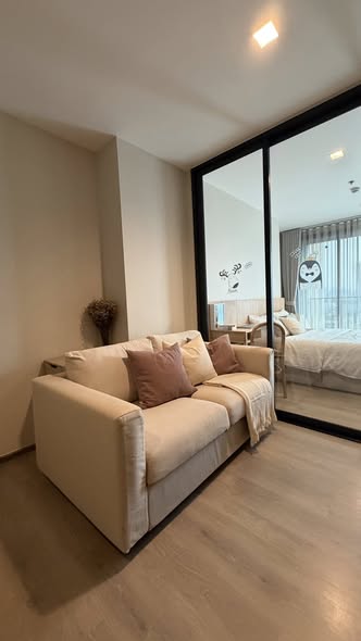 living room and bedroom and room interior of THE LINE Phahonyothin Park