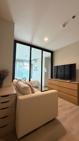 living room and bedroom and room interior of THE LINE Phahonyothin Park