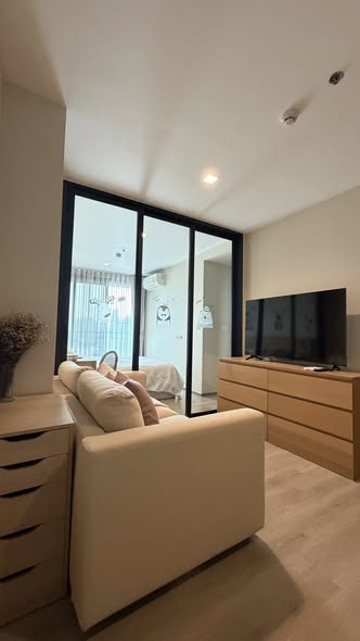 living room and bedroom and room interior of THE LINE Phahonyothin Park