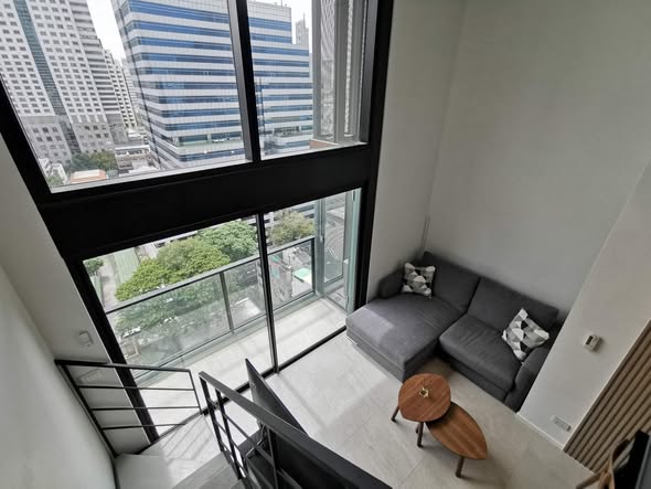 The Lofts Silom by Raimon Land