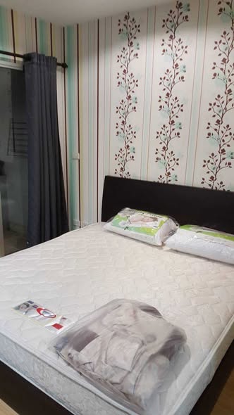 bedroom of The Platinum Condominium