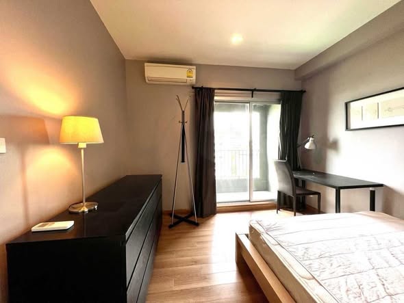 bedroom of the seed musee sukhumvit 26