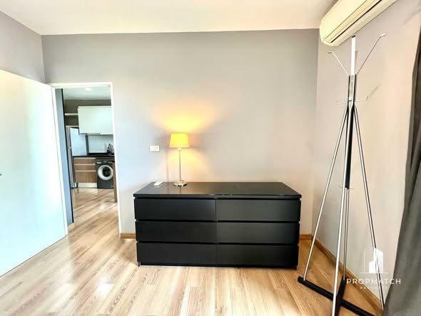 bedroom of the seed musee sukhumvit 26