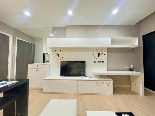 Urbano Absolute Sathon-Taksin