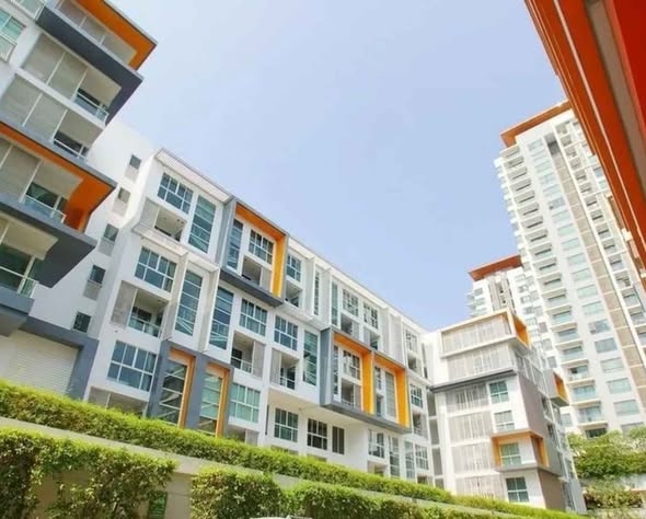 Whizdom Punnawithi Station วิสซ์ดอม ปุณณวิถี สเตชั่น