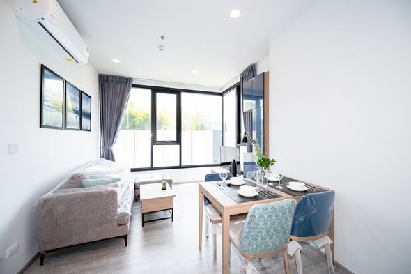 living room and bedroom of XT Ekkamai