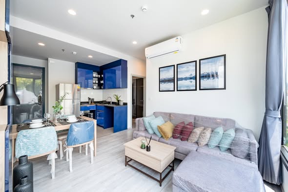 living room and bedroom of XT Ekkamai