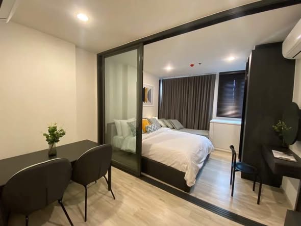 bedroom and room interior of XT HUAIKHWANG