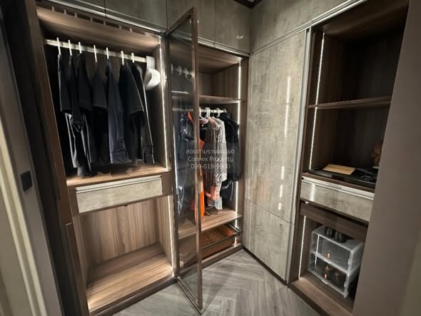 room interior of Ashton Silom