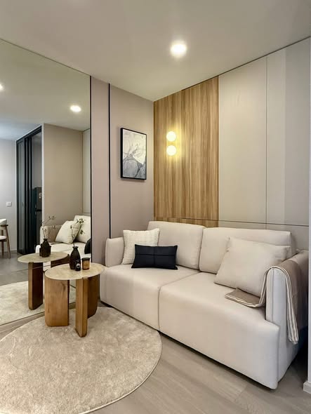 living room of Aspire Onnut Station