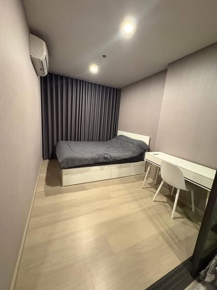 bedroom of Aspire Rattanathibet Weston