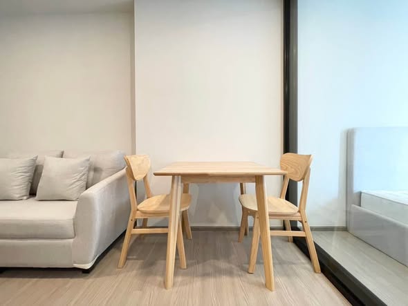 living room and room interior of Aspire Sukhumvit-Rama 4