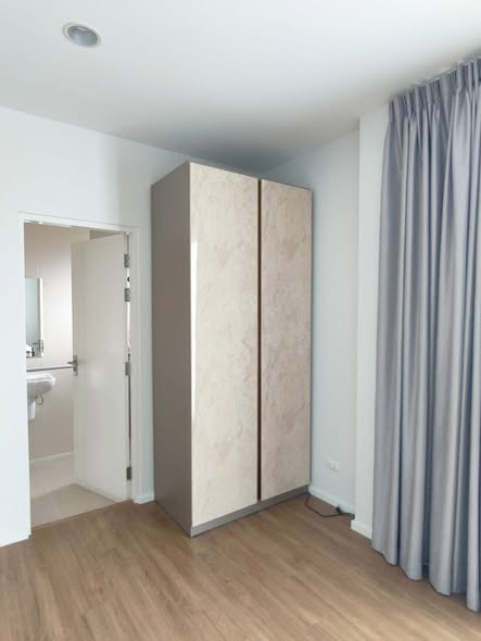 bedroom and room interior and bathroom of Baan Klang Muang The Edition Rama 9-Krungthep Kreetha บ้านกลางเมือง ดิ อิดิชั่น พระราม9-กรุงเทพกรีฑา