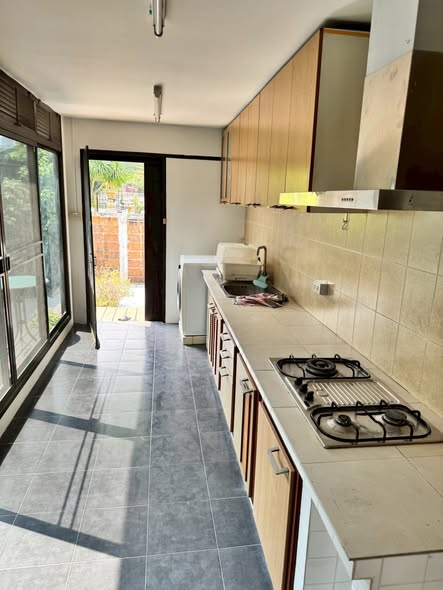 kitchen of Ban Klang Muang Ratchada-Meng Chai 1