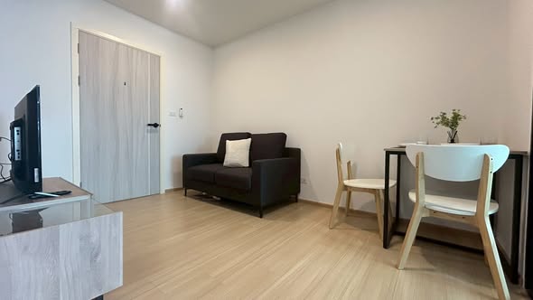 bedroom and living room and room interior of Chewathai Hallmark Ladprao – Chokchai 4 Phase 2