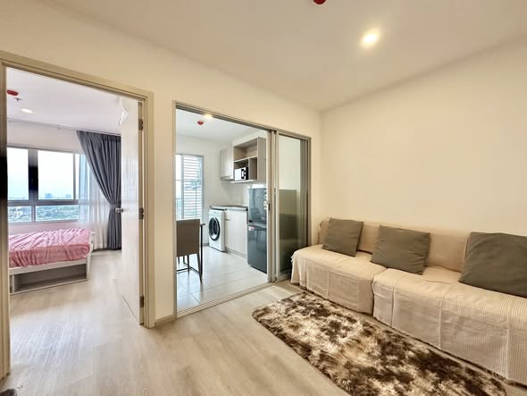 bedroom of Elio Sathorn-Wutthakat