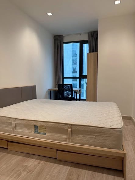 bedroom of Ideo Mobi Rama 9