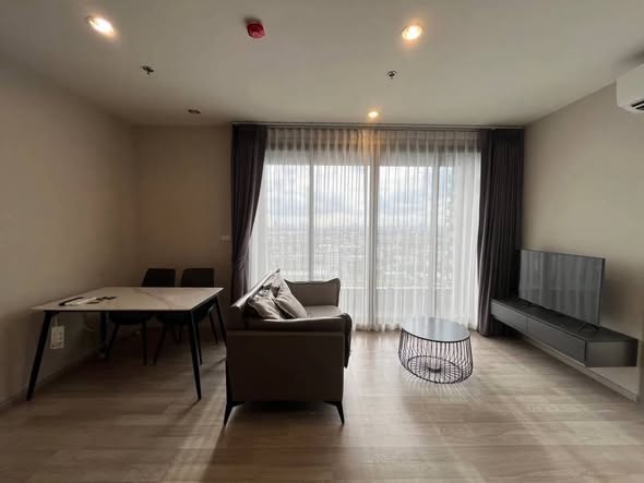 living room and room interior of Ideo Mobi Sukhumvit Eastpoint