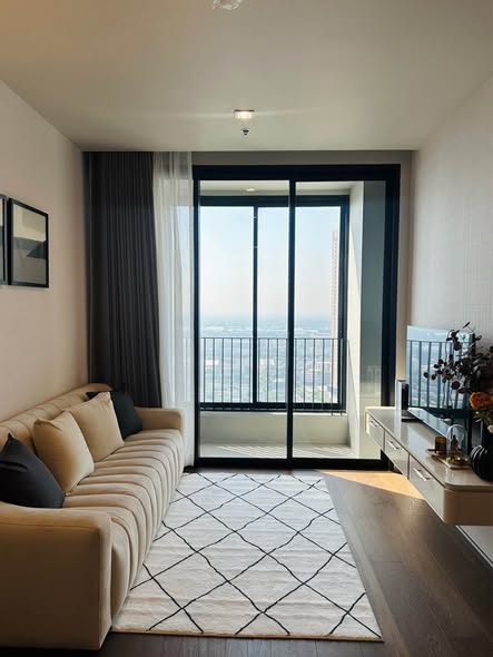 living room of Ideo Q Sukhumvit 36