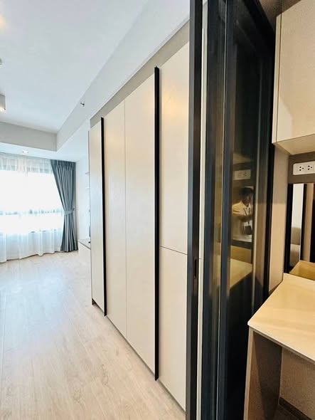 room interior of IDEO Rama9 – Asoke