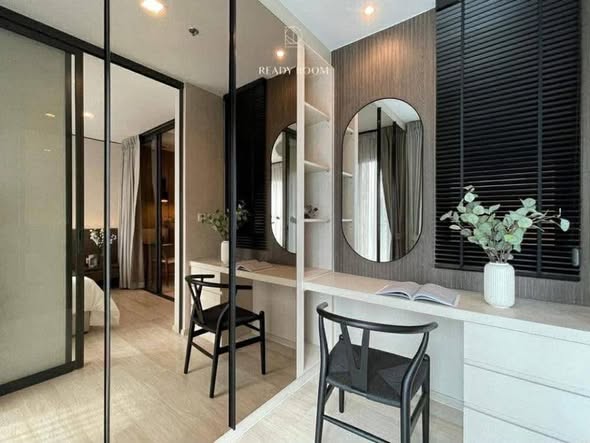 room interior of Life One Wireless