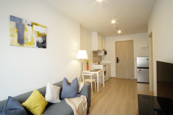 Life Rama 4 – Asoke