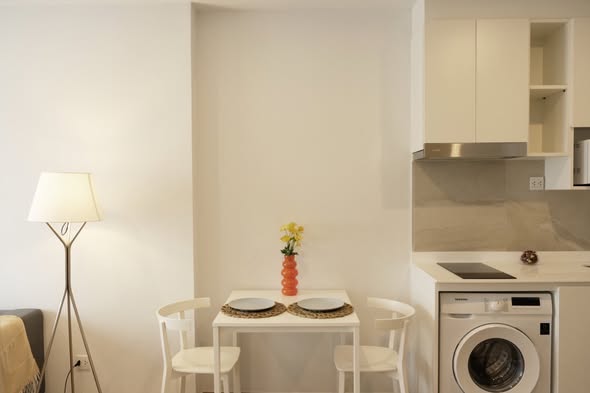 Life Rama 4 – Asoke