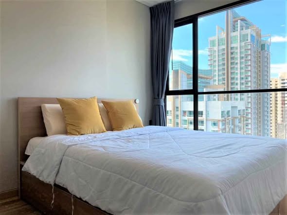 bedroom of Lumpini Suite Phetchaburi – Makkasan