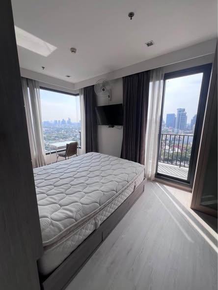 bedroom of M Thonglor 10
