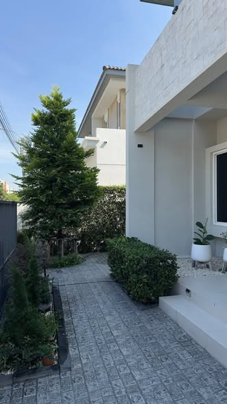 Mantana 2 Motorway – Krungthep Kreeta