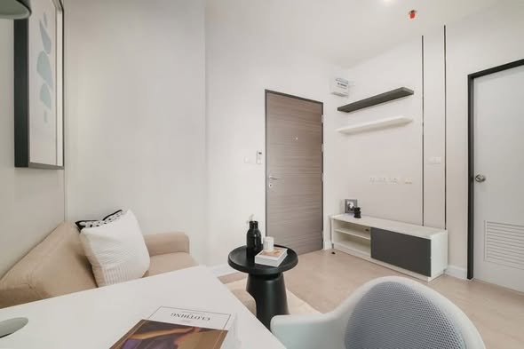 bedroom and living room of Metro Sky Prachachuen