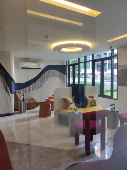 living room of Niche Mono Rama 9