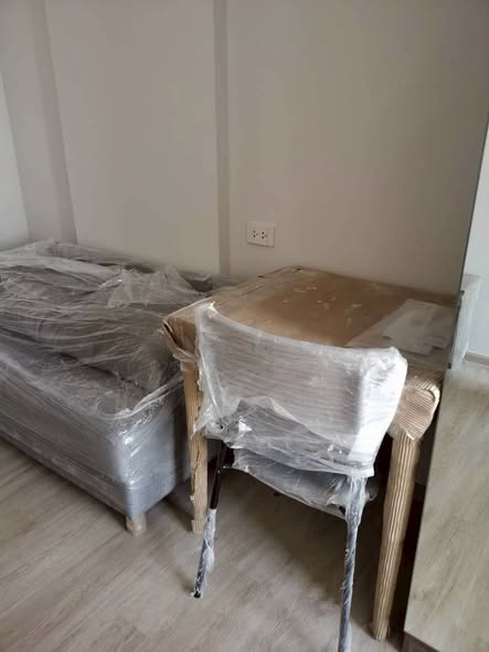 Nue Cross Khu Khot Station (นิว ครอส คูคต สเตชัน)