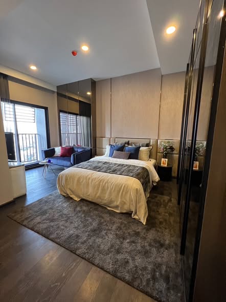 bedroom of Park​ Origin​ Thonglor