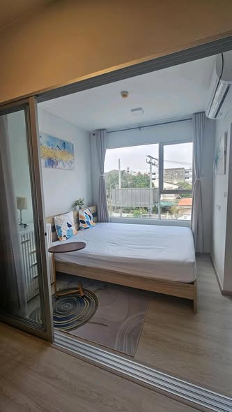 bedroom and room interior of Plum Condo Sukhumvit 62