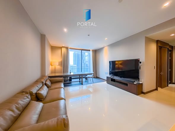 living room of Q1 Sukhumvit Condo by Q House