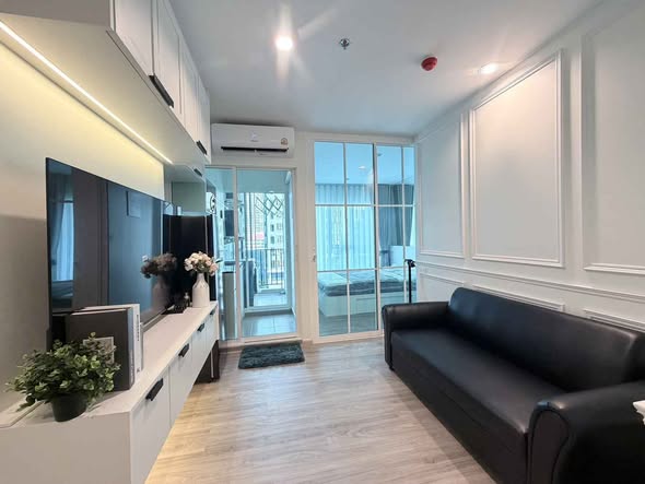 living room of Regent Home Bangna (รีเจ้นท์โฮม บางนา)