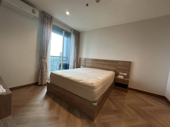 bedroom of RHYTHM Phahon-Ari