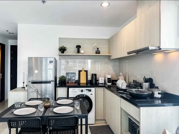 Rhythm Sathon-Naradhiwas