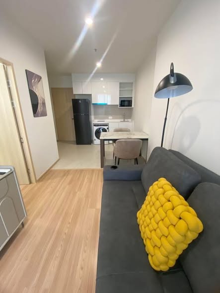 living room of Skyrise Avenue Sukhumvit 64