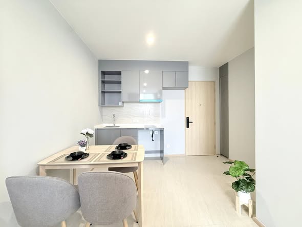 room interior of Skyrise Avenue Sukhumvit 64