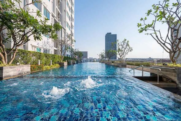 pool of Supalai City Resort Ratchada-Huai Khwang