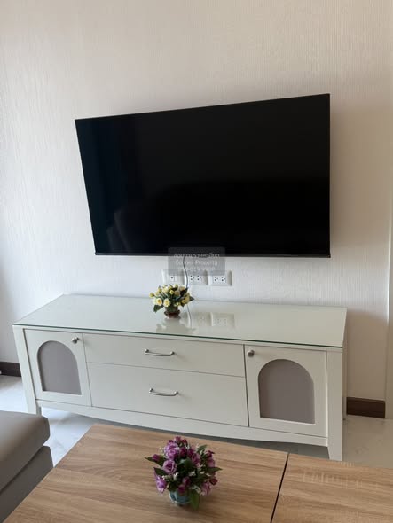 room interior of Supalai Elite Surawong