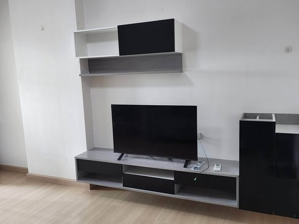 room interior of Supalai Loft Talat Phlu Station