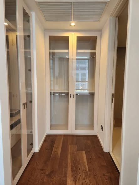 room interior of The Bangkok Sathorn