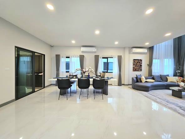 living room of The City Bangna