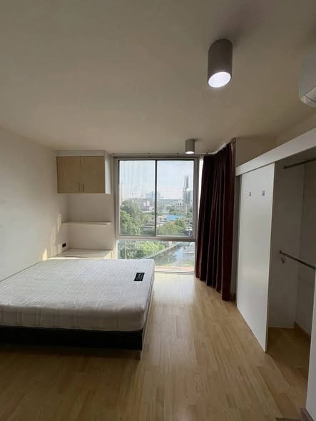 bedroom of The Iris Condo (F Building) Rama 9 – Srinagarindra
