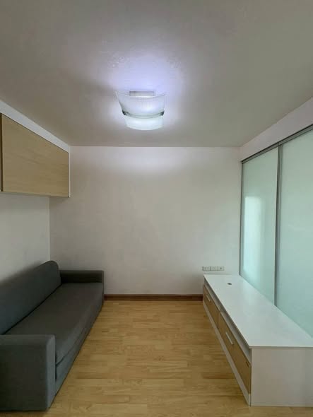 room interior of The Iris Condo (F Building) Rama 9 – Srinagarindra